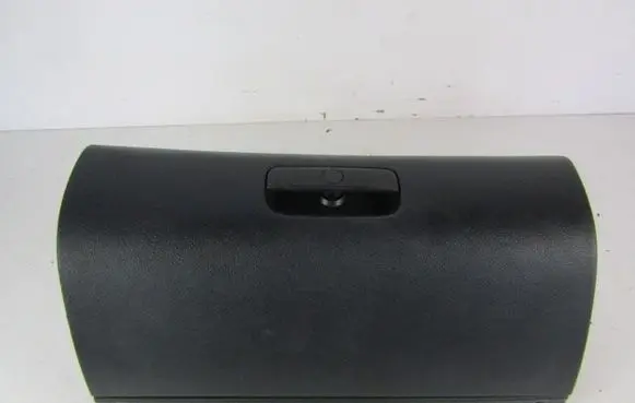 Skoda Octavia Mk2 (1Z) Glove box 141857097B