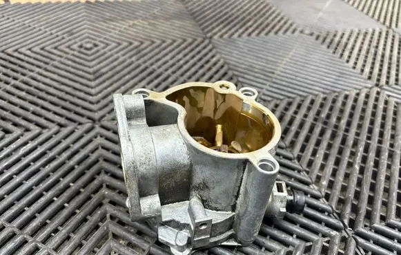 Volvo XC90 Vacuum pump 31316143