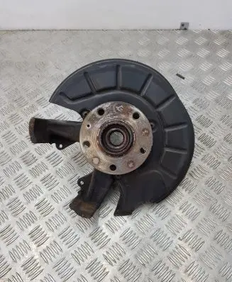 Volkswagen Jetta VI Front wheel hub