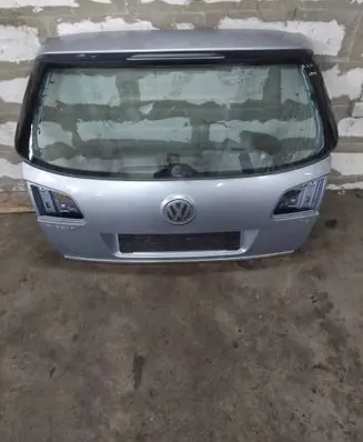Volkswagen PASSAT B6 Tailgate/trunk/boot lid