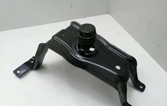 Audi A4 S4 B9 8W Spare wheel mounting bracket 8W0803899 8W0802715 8W0802715B