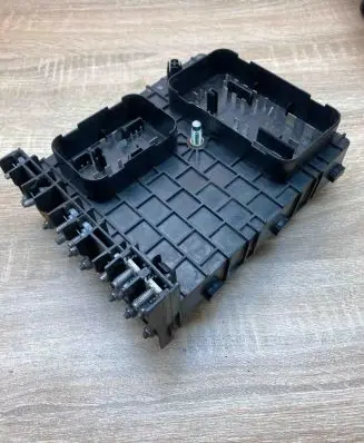 Skoda Octavia Mk2 (1Z) Fuse module 1K0937124P