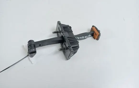 Jaguar XF X250 Rear door check strap stopper 8X23F27200AB