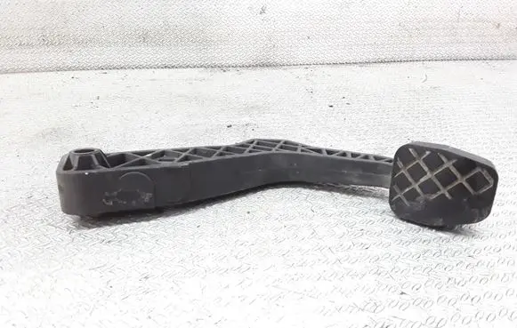 Clutch pedal