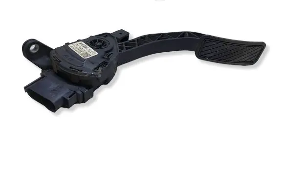Ford Fiesta Accelerator throttle pedal 8V219F836ABKASACJ 8V219F836AB
