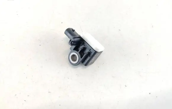 Mercedes-Benz GLE (W166 - C292) Airbag deployment crash/impact sensor A1668210151