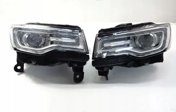 Jeep Grand Cherokee Headlight/headlamp 68144708AF