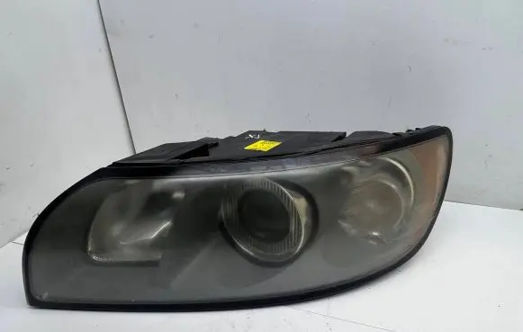 Volvo V50 Headlight/headlamp 30698648 0301198203