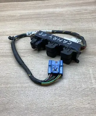 Toyota Camry Electric window control switch 515296 8215606010F00