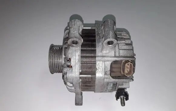 Subaru Impreza IV Generator/alternator 23700AA720