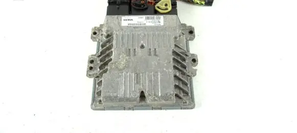 Volvo S40 Engine control unit/module ECU 31336000 S180134100A