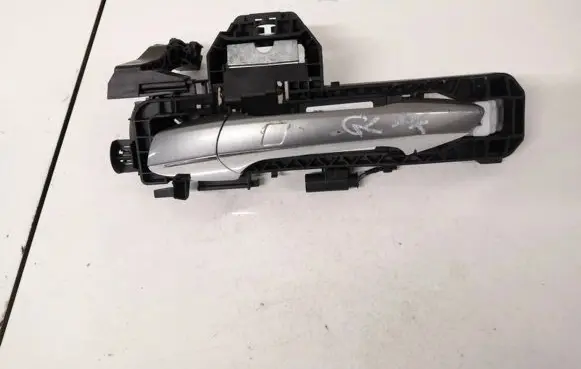 Mercedes-Benz GL X166 Front door exterior handle a2047602534