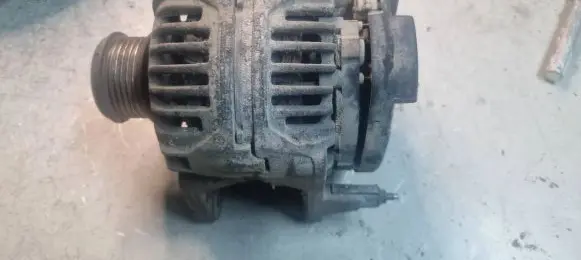 Skoda Superb B5 (3U) Generator/alternator 038903023L 0124325001