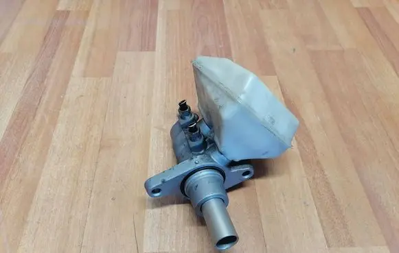 Citroen C4 Grand Picasso Master brake cylinder 03355815253 4601T1 9654002180