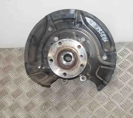 BMW X3 F25 Rear wheel hub 6787533