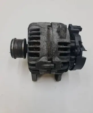 Renault Clio III Generator/alternator 8200660033 0124423024