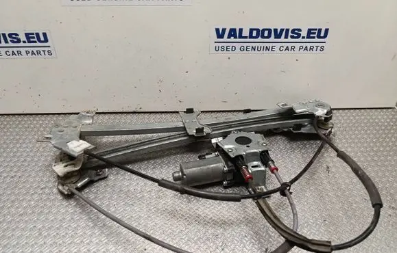 Citroen Berlingo Front door window regulator with motor 0130821763