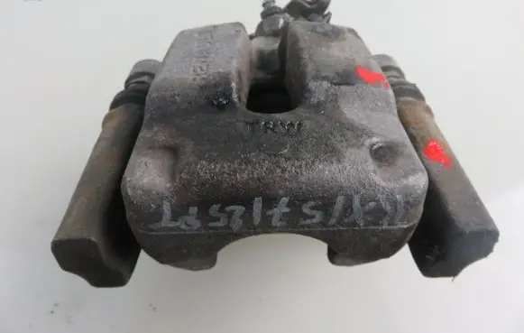 Renault Megane III Rear brake caliper