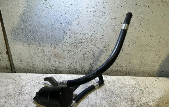 Dodge Challenger Oil breather separator 