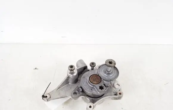 Mercedes-Benz C W205 Timing belt/chain tensioner A1772000070