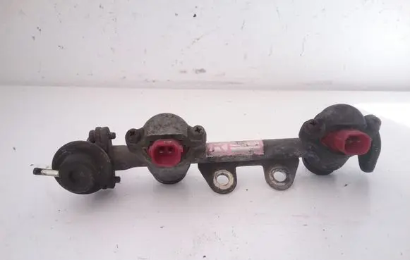 Subaru Legacy Fuel main line pipe 17522AA231
