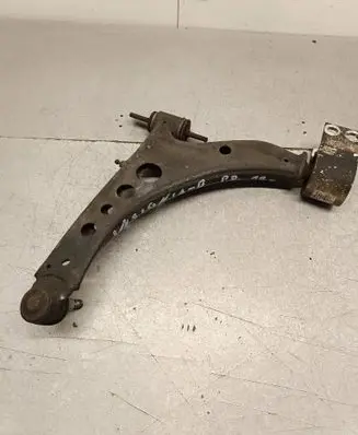 Opel Insignia B Front lower control arm/wishbone 