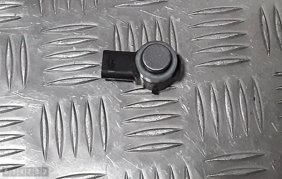 Mercedes-Benz CLA C117 X117 W117 Parking PDC sensor a0009055504