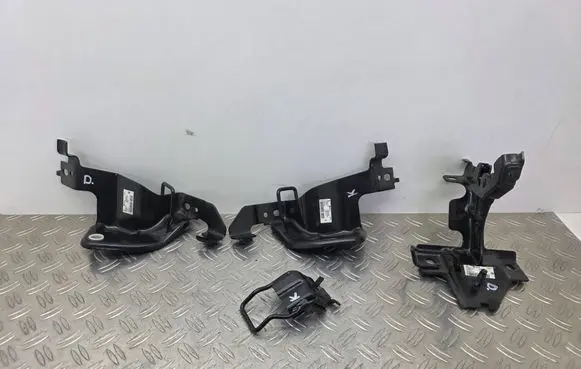 Mercedes-Benz CLA C117 X117 W117 ISOFIX Bracket A1769200124 L0234255C4 01753IA