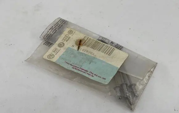 Volkswagen Polo Other interior part N91019701