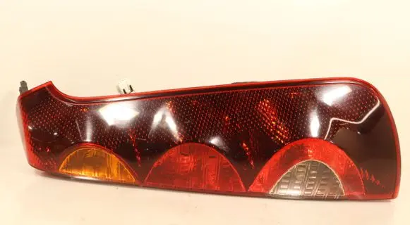 Nissan Note (E11) Rear/tail lights 22016752