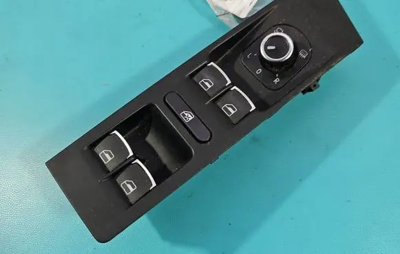Volkswagen PASSAT B7 Electric window control switch 3AB857857A IMPRK1525601