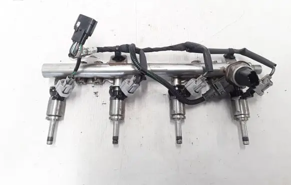 Renault Megane IV Fuel main line pipe 175204385R