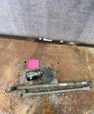 Opel Vectra B Front wiper linkage and motor 90504143 3297020388
