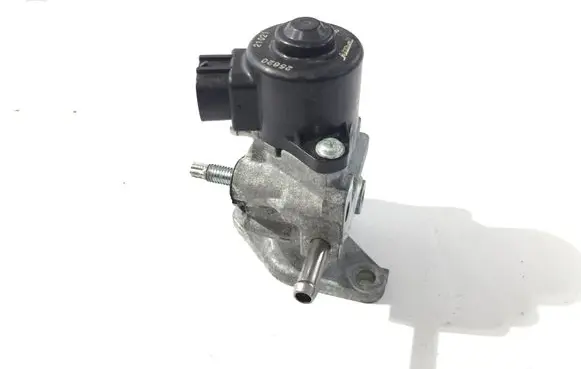 Toyota Yaris EGR valve 210218L19 25620