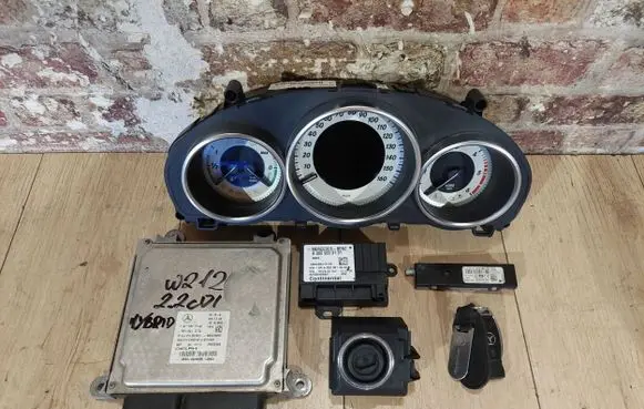 Mercedes-Benz E W212 Other control units/modules