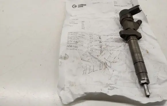 Renault Laguna II Fuel injector 0445110084