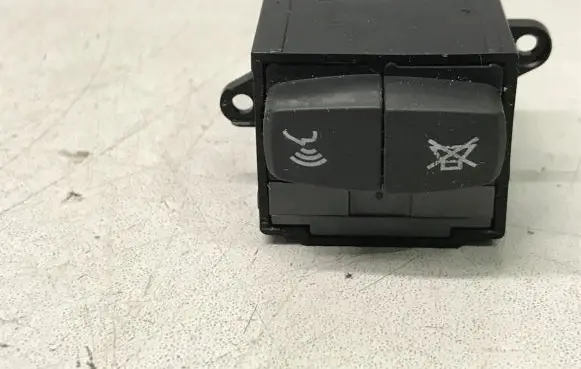Renault Laguna II Sound control switch 8200002435