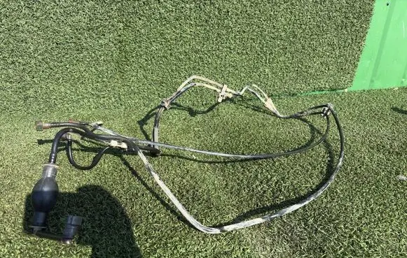 Renault Trafic II (X83) Fuel line pipe 8200505320 8200505327