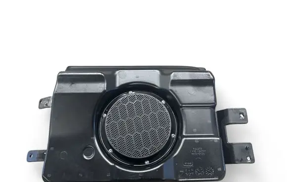 Dodge Durango III Subwoofer speaker 05064609AC