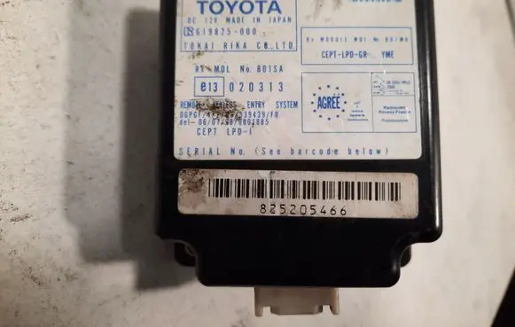 Toyota Yaris Verso Door central lock control unit/module 619825000 8974152020