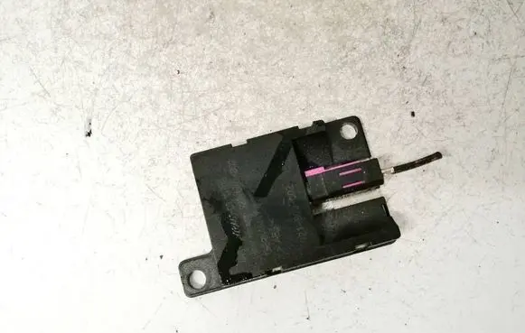BMW 3 E46 Antenna control unit 8450692846101 84506928461-01