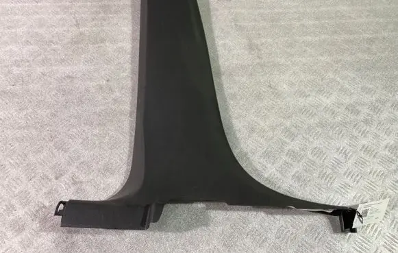 Buick Encore I (B) pillar trim (bottom) 95190847