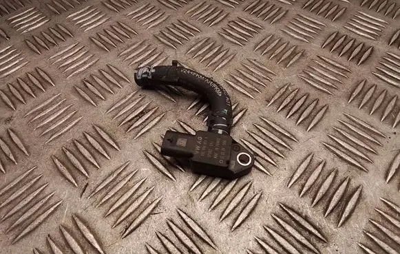 Skoda Octavia Mk4 Exhaust gas pressure sensor 05L906051A