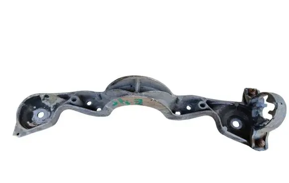 BMW 3 E46 Rear differential/diff mount bracket 1095990 33321095990