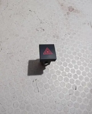 Skoda Yeti (5L) Hazard light switch 5L0953235 10003381 28021204