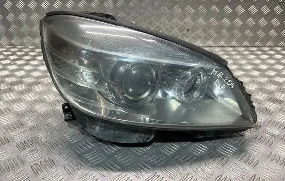 Mercedes-Benz C W204 Headlight/headlamp A2048203061