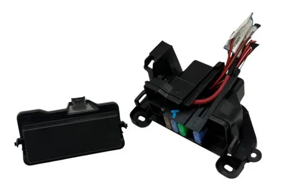 Renault Twingo III Fuse module 243112223R 3009000 A4535400050