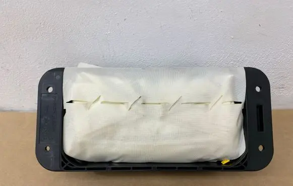 Mercedes-Benz CLS C218 X218 Passenger airbag A2188604602