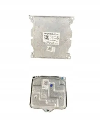 Audi A5 LED ballast control module 8S0907397C 7PP941572AC