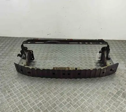 Ford Focus Front bumper cross member 8V41S10922AD